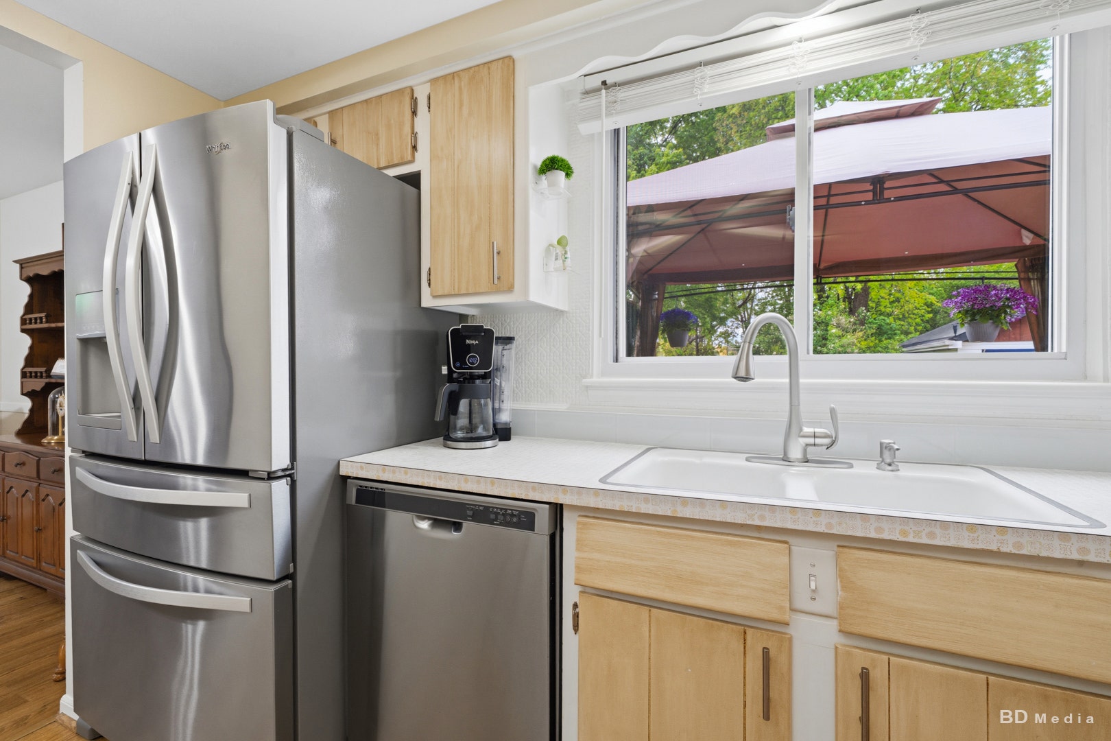 9826 Nottingham Avenue, Chicago Ridge, IL 60415 9826 Nottingham Avenue, Chicago Ridge, IL 60415