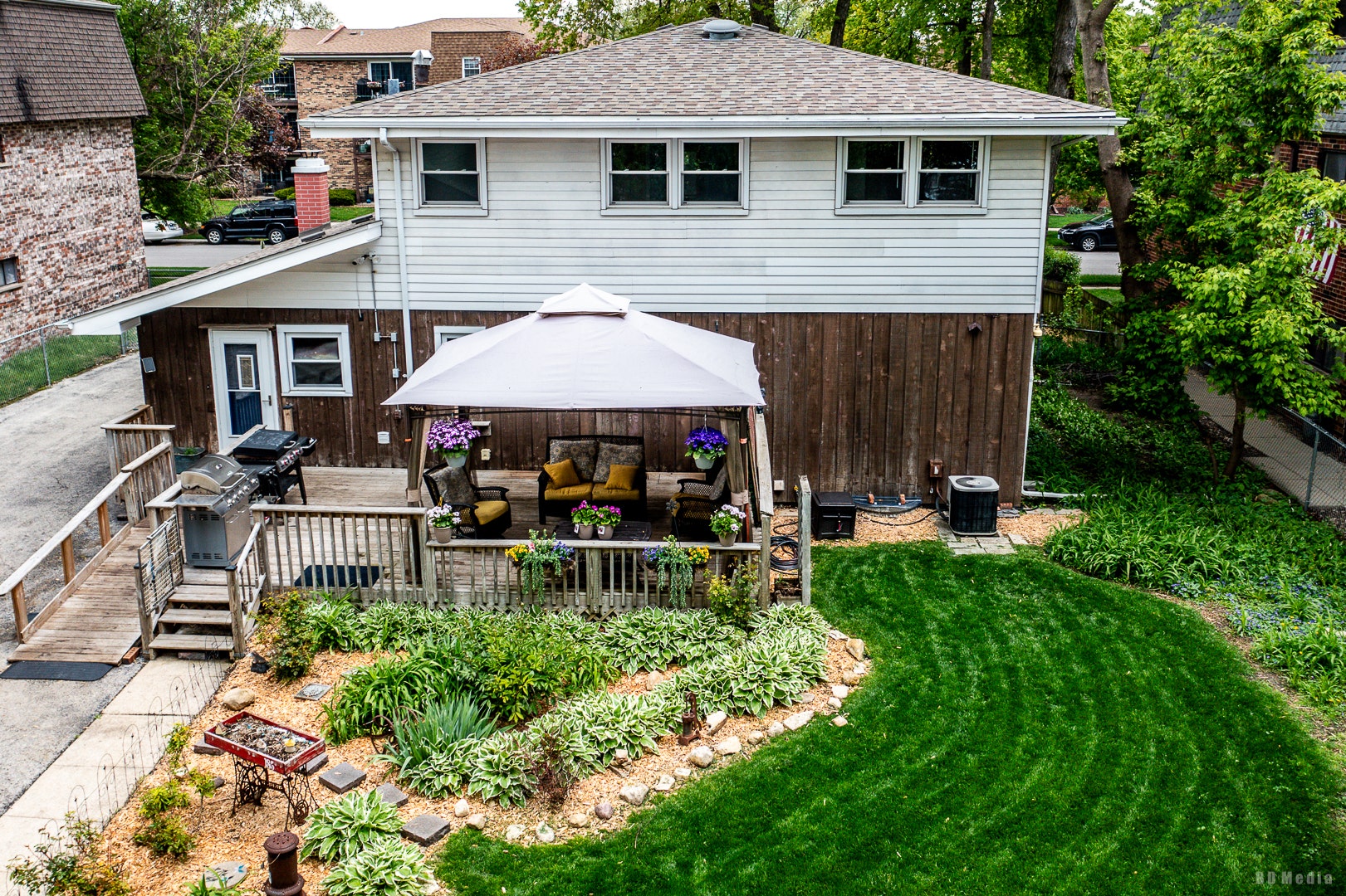 9826 Nottingham Avenue, Chicago Ridge, IL 60415 9826 Nottingham Avenue, Chicago Ridge, IL 60415