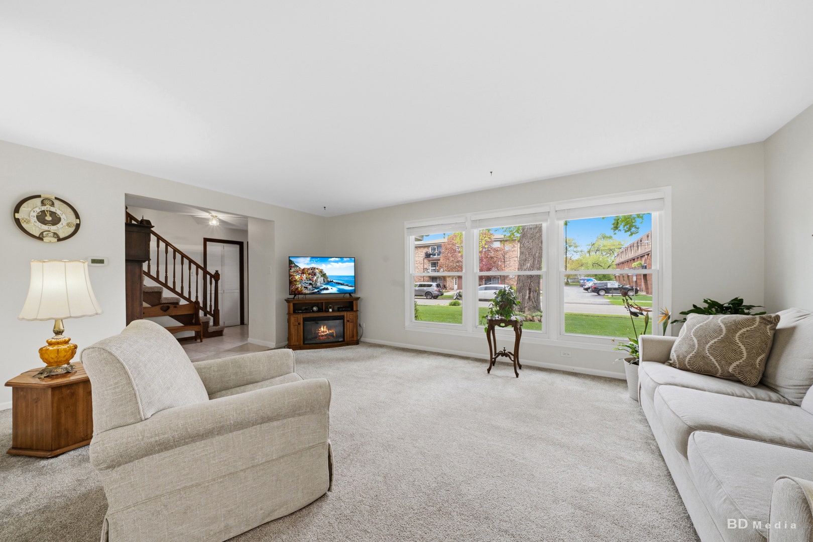 9826 Nottingham Avenue, Chicago Ridge, IL 60415 9826 Nottingham Avenue, Chicago Ridge, IL 60415