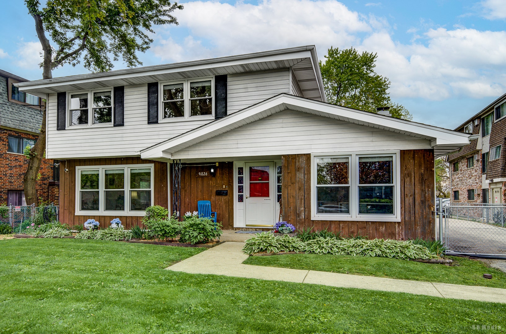 9826 Nottingham Avenue, Chicago Ridge, IL 60415 9826 Nottingham Avenue, Chicago Ridge, IL 60415