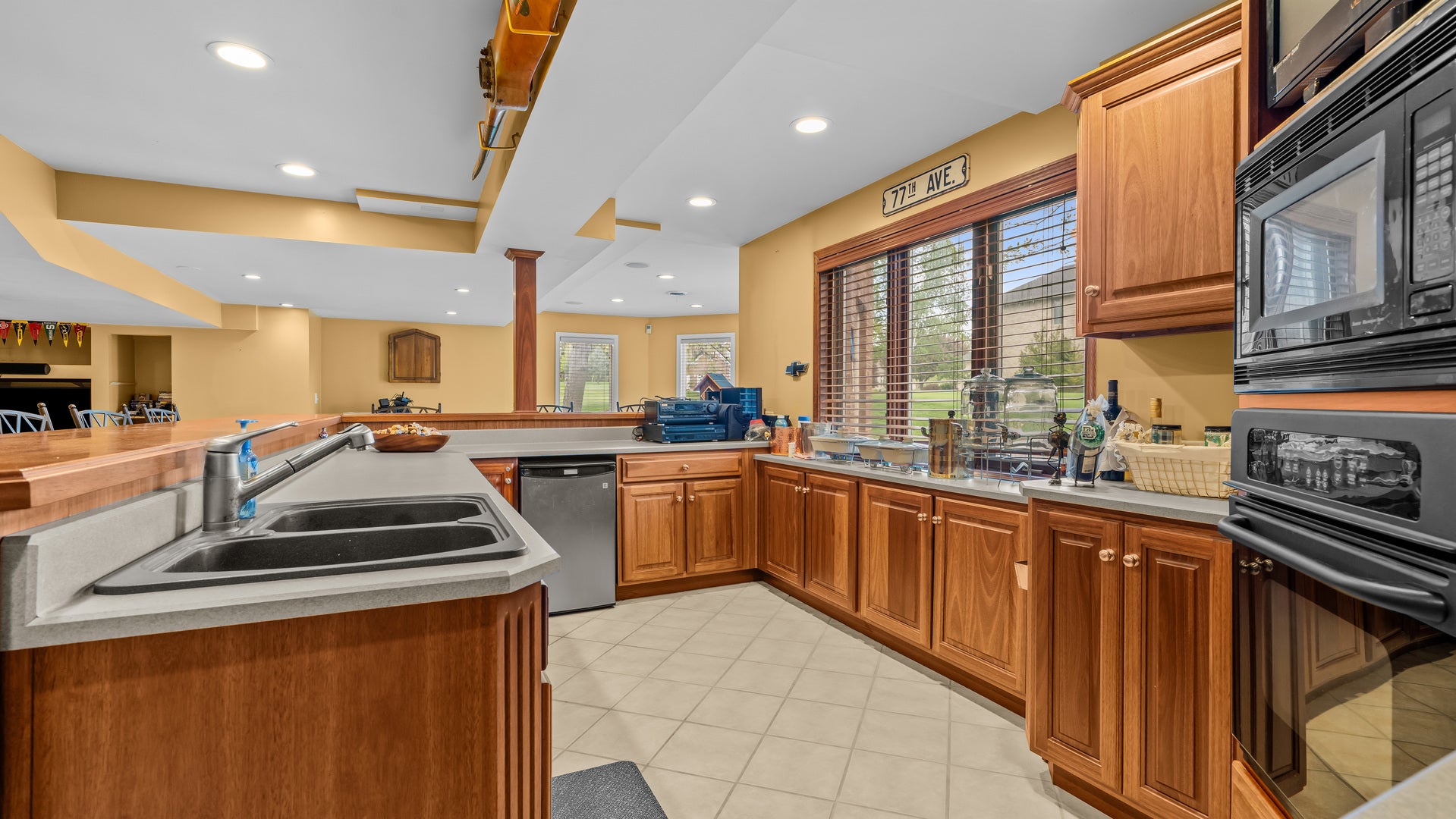 13155 Fox Lane, Lemont, IL 60439 13155 Fox Lane, Lemont, IL 60439