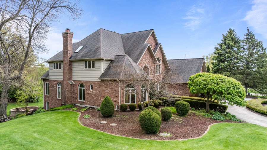 Property photo for 13155 Fox Lane, Lemont, IL