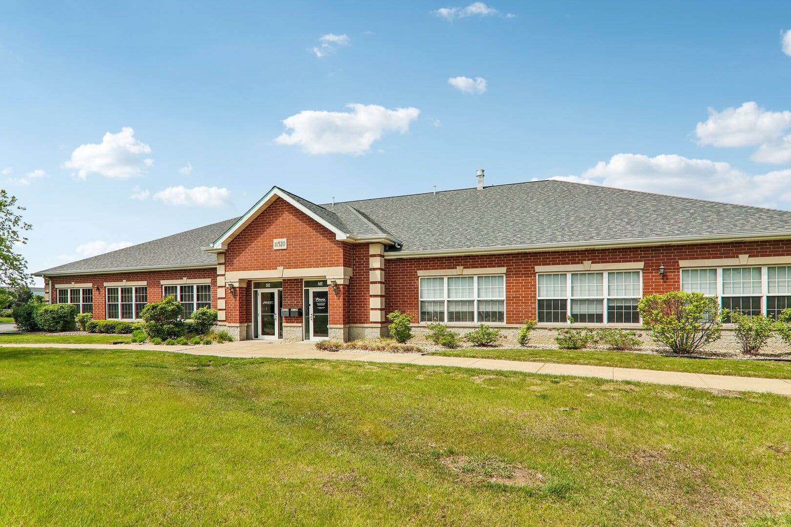 11520 183rd Place, #NE, Orland Park, IL 60467