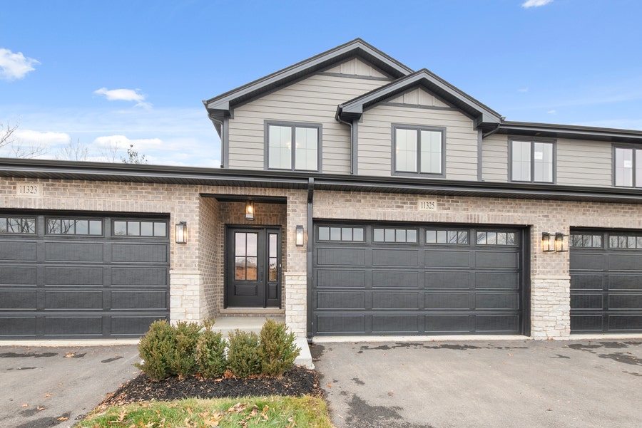Property photo for 11317 1st Street, Mokena, IL
