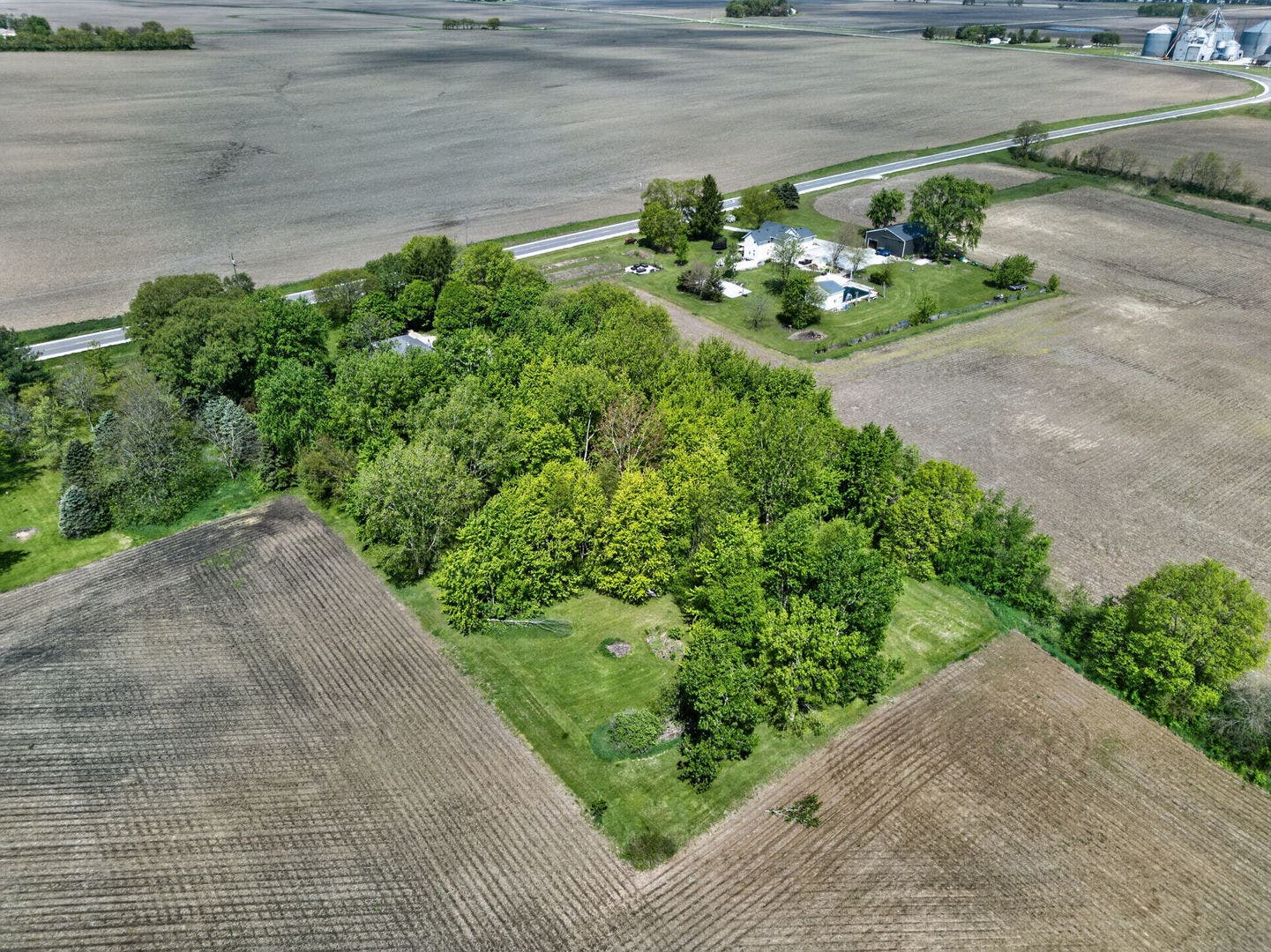 28325 S Elevator Road, Manhattan, IL 60442 28325 S Elevator Road, Manhattan, IL 60442