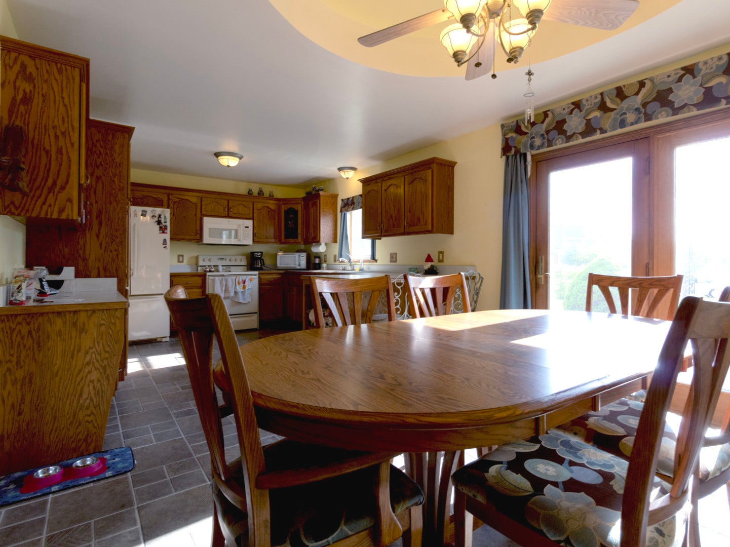 607 Flanagan Drive, #B, Minooka, IL 60447 607 Flanagan Drive, #B, Minooka, IL 60447
