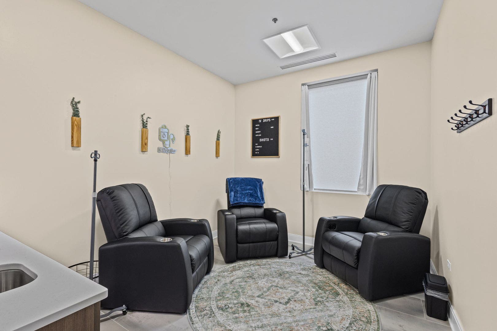 11240 W Laraway Road, Frankfort, IL 60423 11240 W Laraway Road, Frankfort, IL 60423