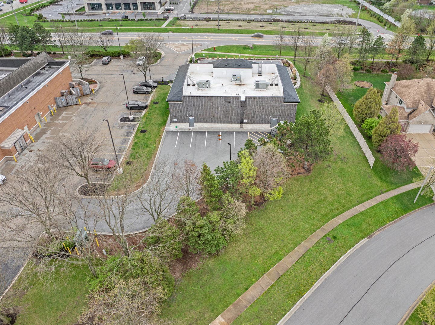 11240 W Laraway Road, Frankfort, IL 60423 11240 W Laraway Road, Frankfort, IL 60423