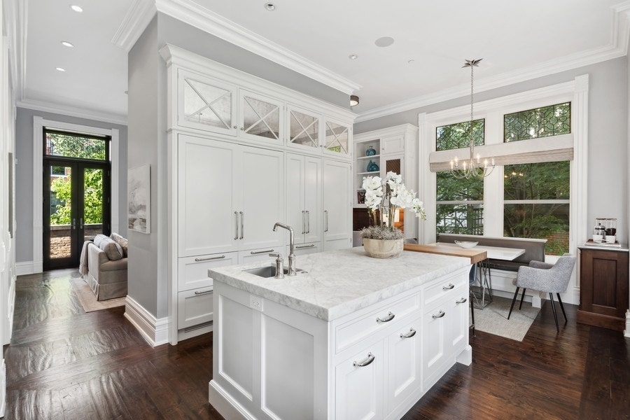 1407 N Hoyne Avenue, Chicago, IL 60622 1407 N Hoyne Avenue, Chicago, IL 60622