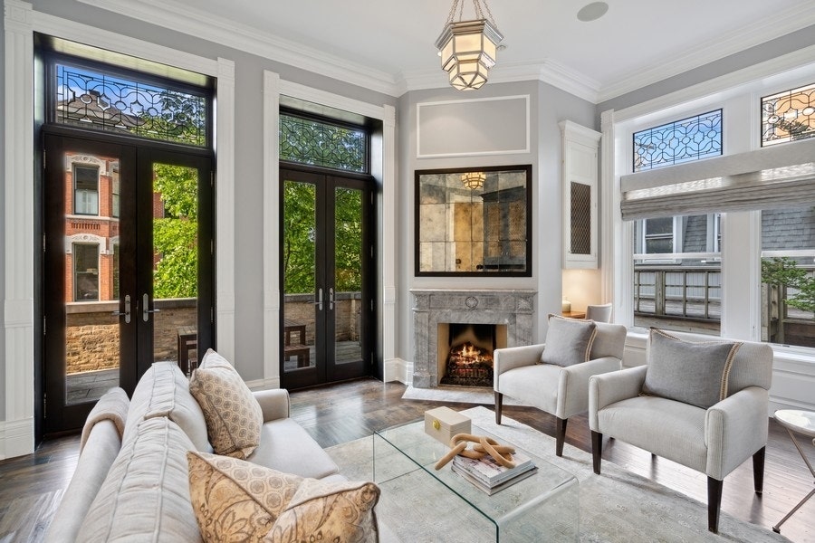 1407 N Hoyne Avenue, Chicago, IL 60622 1407 N Hoyne Avenue, Chicago, IL 60622