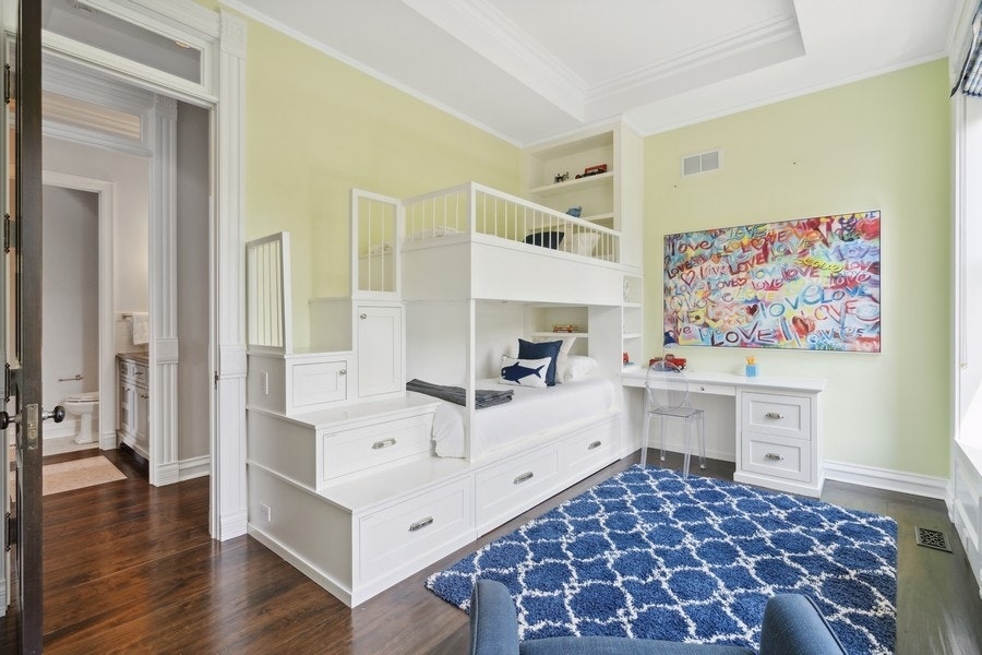 1407 N Hoyne Avenue, Chicago, IL 60622 1407 N Hoyne Avenue, Chicago, IL 60622