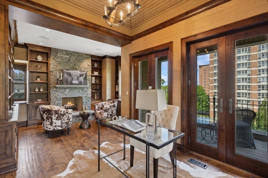 1407 N Hoyne Avenue, Chicago, IL 60622 1407 N Hoyne Avenue, Chicago, IL 60622