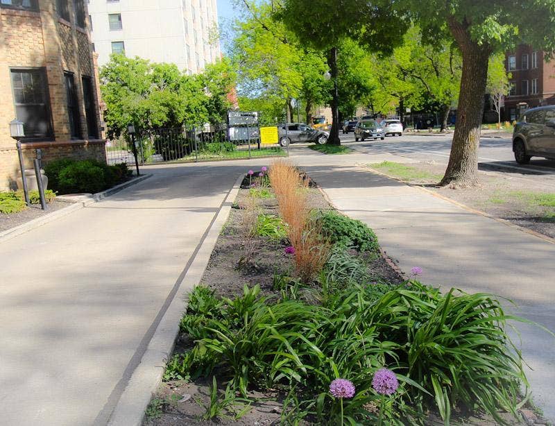 7321 S South Shore Drive, #7B, Chicago, IL 60649
