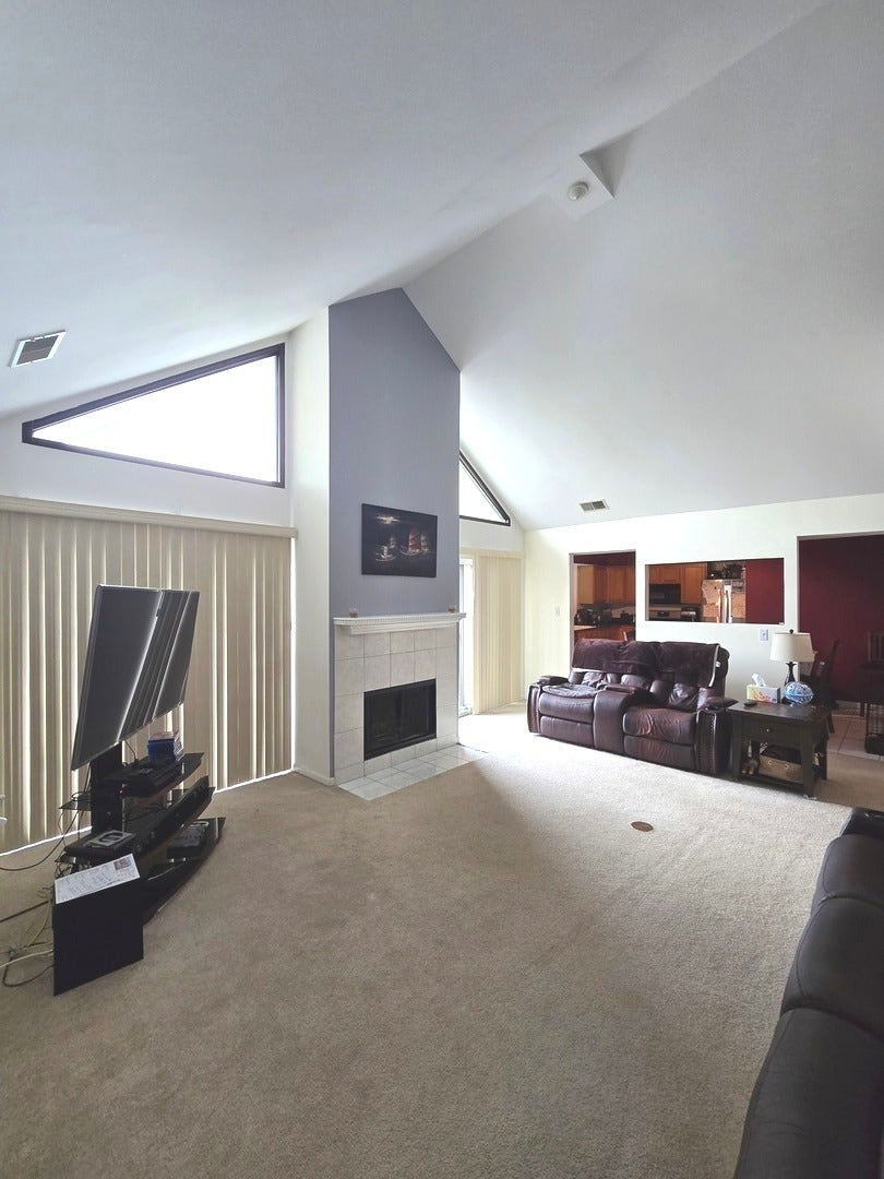 6624 Martin France Circle, #3B, Tinley Park, IL 60477 6624 Martin France Circle, #3B, Tinley Park, IL 60477