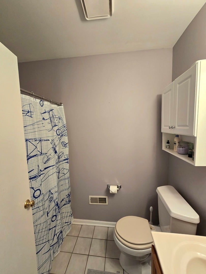 6624 Martin France Circle, #3B, Tinley Park, IL 60477 6624 Martin France Circle, #3B, Tinley Park, IL 60477