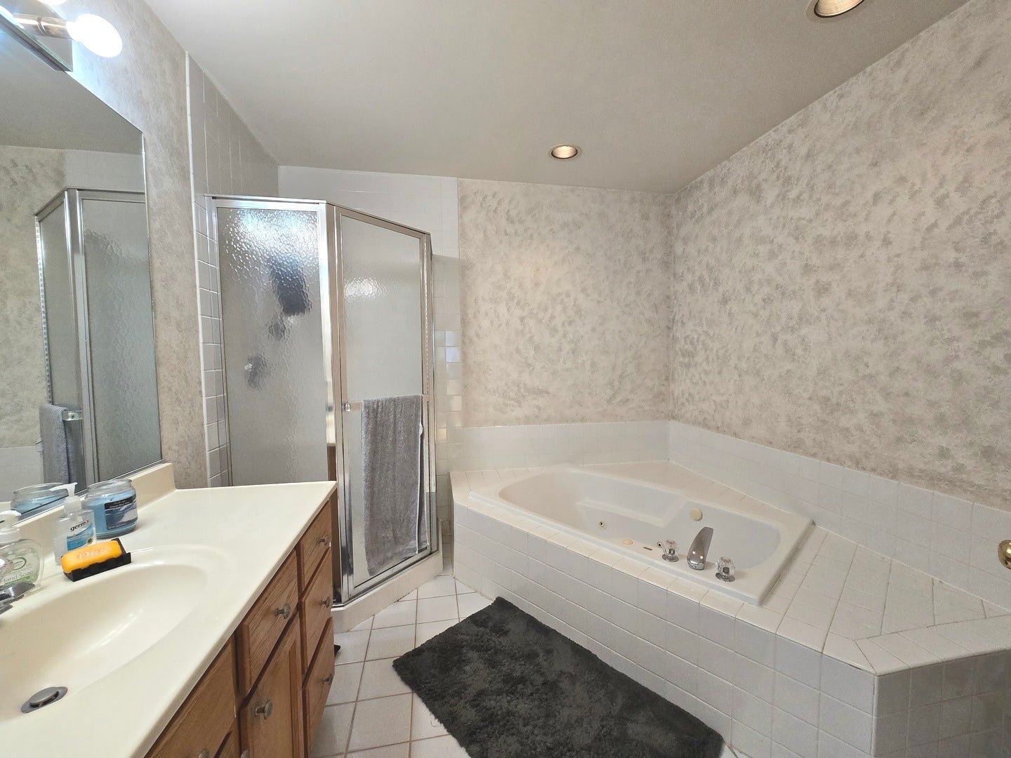 6624 Martin France Circle, #3B, Tinley Park, IL 60477 6624 Martin France Circle, #3B, Tinley Park, IL 60477