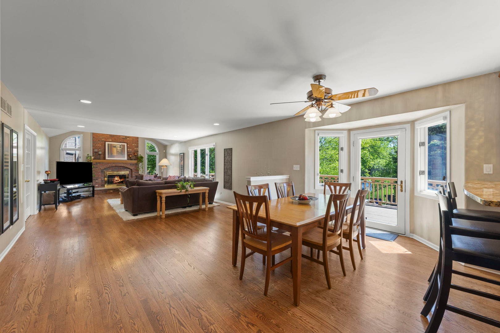 11019 Shenandoah Drive, Orland Park, IL 60467 11019 Shenandoah Drive, Orland Park, IL 60467