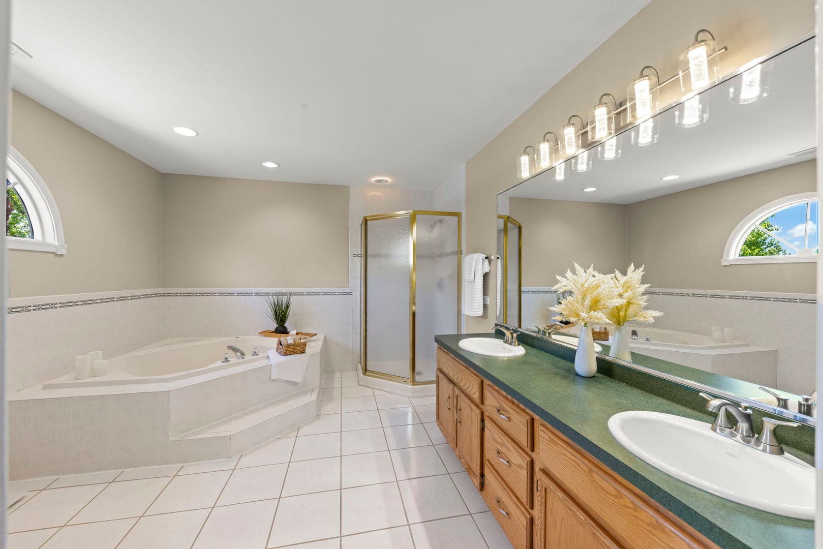 11019 Shenandoah Drive, Orland Park, IL 60467 11019 Shenandoah Drive, Orland Park, IL 60467