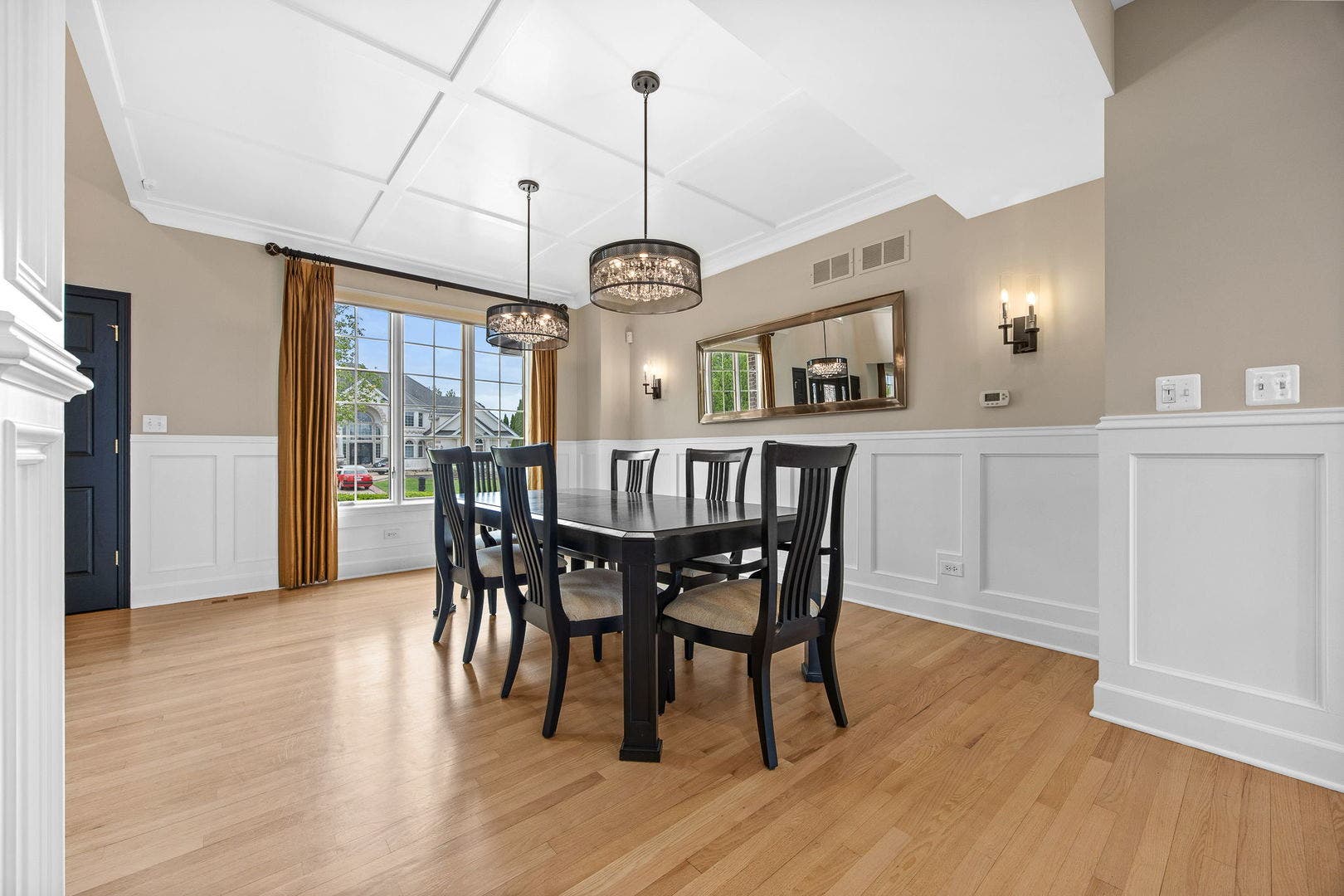 1045 Hilltop Drive, Lemont, IL 60439 1045 Hilltop Drive, Lemont, IL 60439