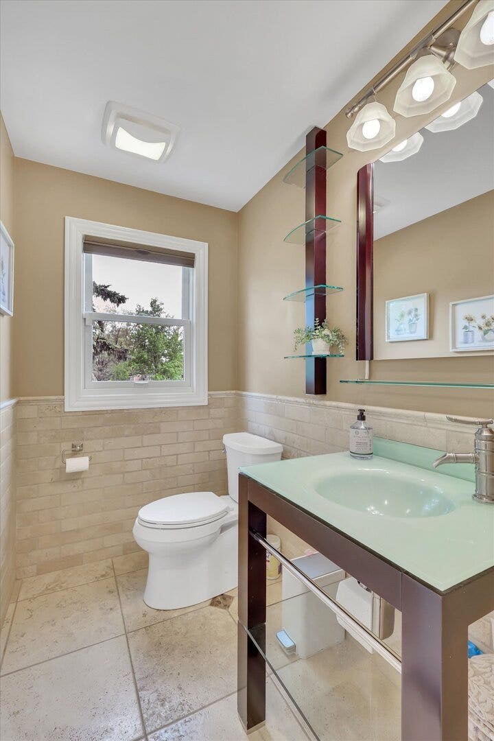 7 Sorrel Court, Lemont, IL 60439