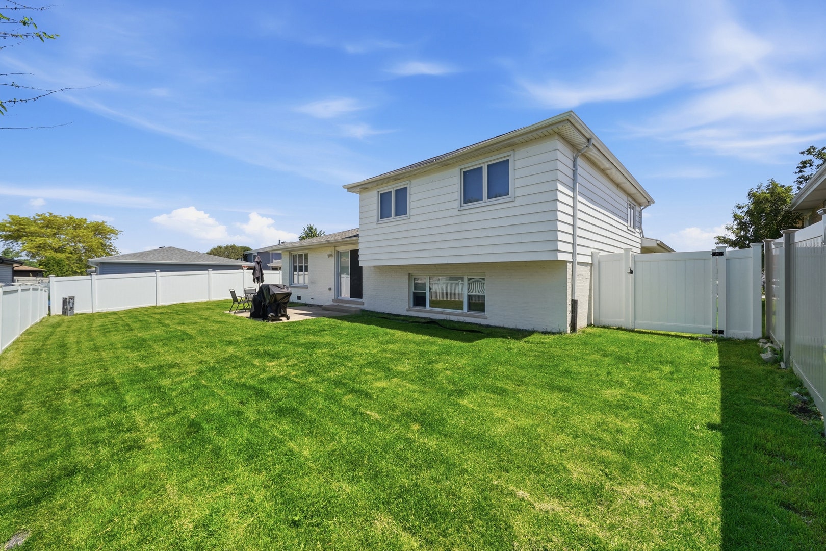 16450 Cherry Hill Avenue, Tinley Park, IL 60487 16450 Cherry Hill Avenue, Tinley Park, IL 60487