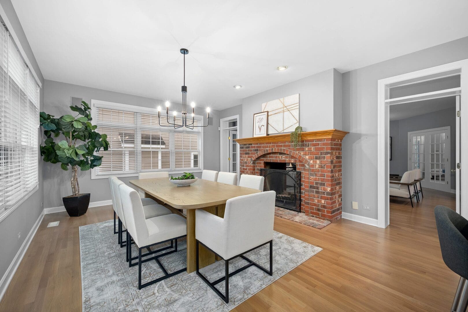 4829 Linscott Avenue, Downers Grove, IL 60515 4829 Linscott Avenue, Downers Grove, IL 60515