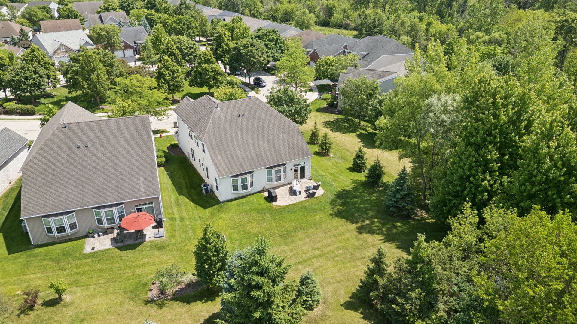 3898 Valhalla Drive, Elgin, IL 60124 3898 Valhalla Drive, Elgin, IL 60124