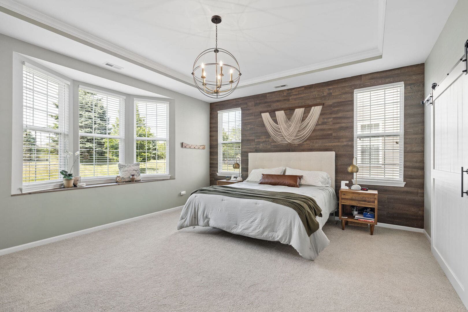 3898 Valhalla Drive, Elgin, IL 60124 3898 Valhalla Drive, Elgin, IL 60124