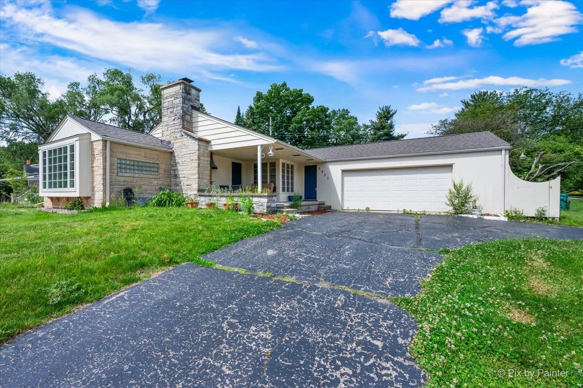 1501 Sugar Valley Lane, Joliet, IL 60433 1501 Sugar Valley Lane, Joliet, IL 60433