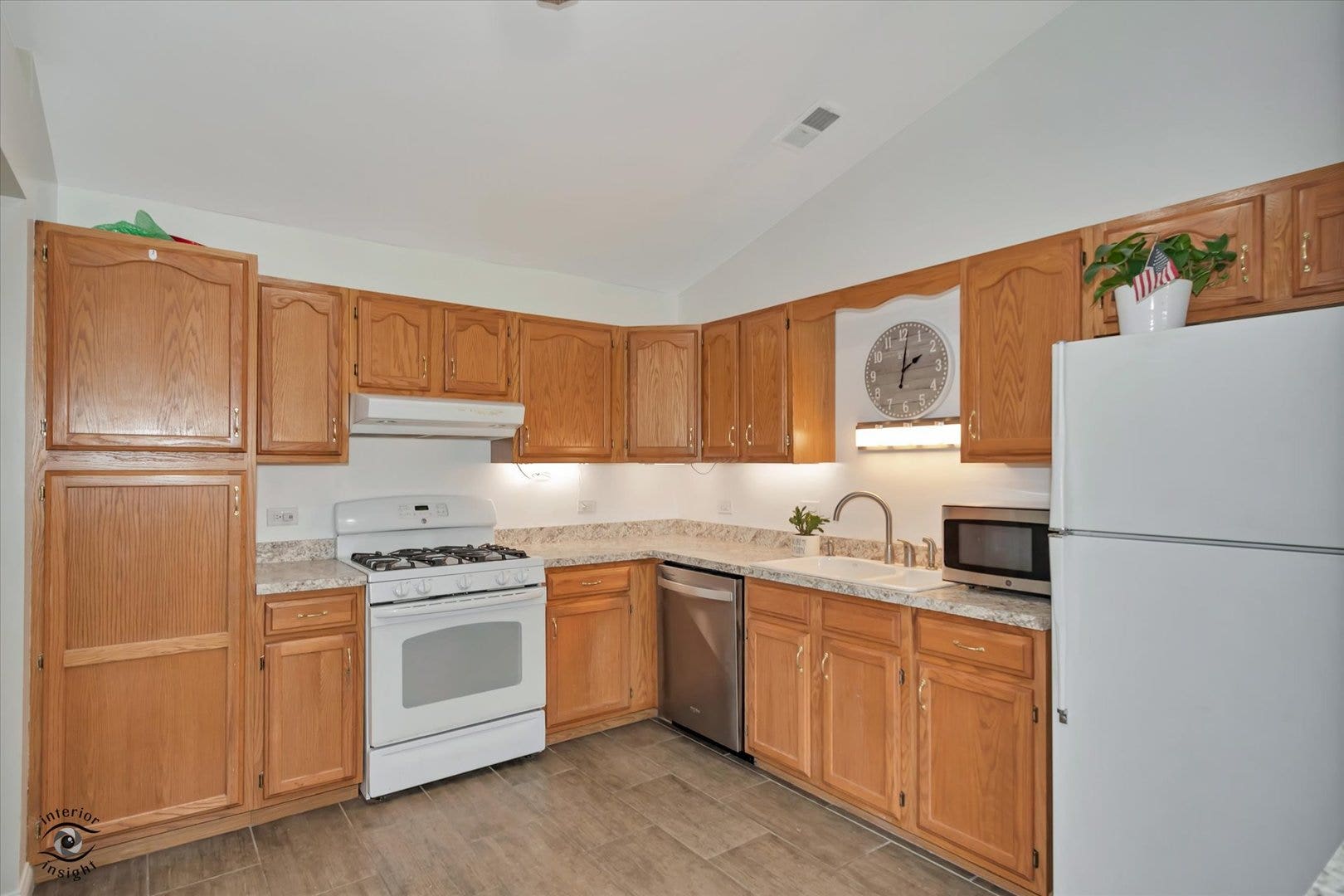 8912 W 140th Street, #3L, Orland Park, IL 60462 8912 W 140th Street, #3L, Orland Park, IL 60462
