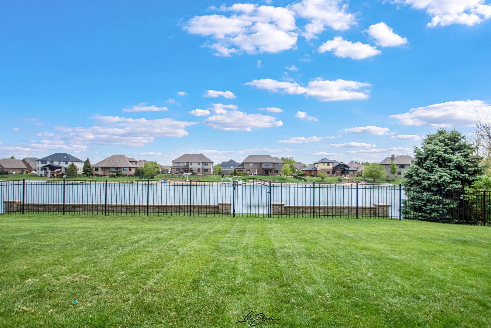 24141 S Sunset Lakes Drive, Manhattan, IL 60442