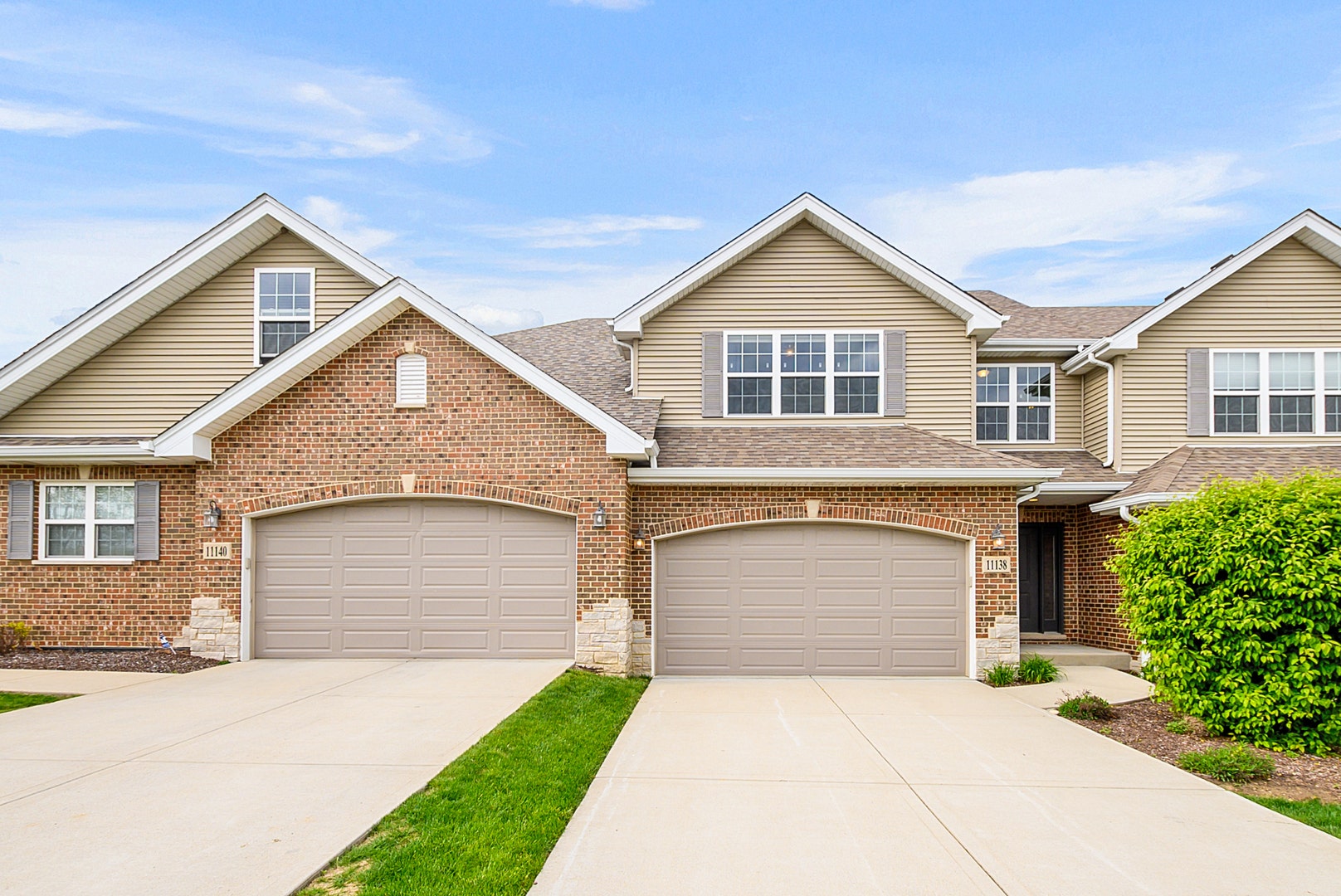 11138 ALPINE Lane, Orland Park, IL 60467