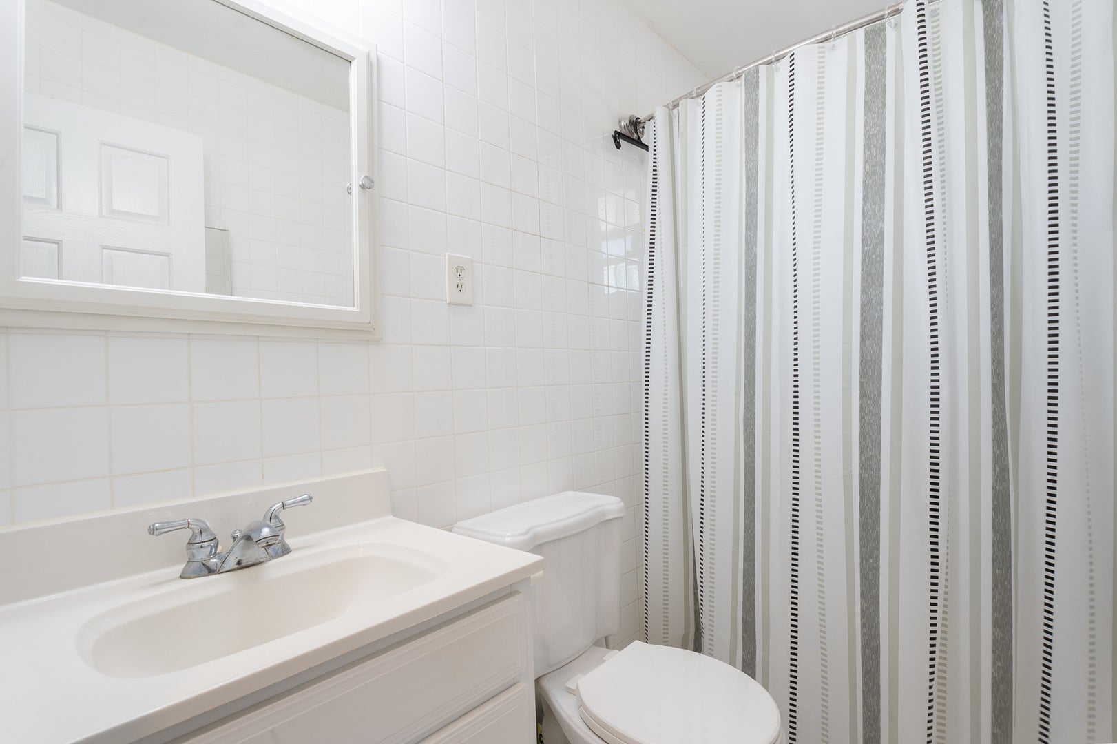 1801 Pinewood Lane, Joliet, IL 60433 1801 Pinewood Lane, Joliet, IL 60433