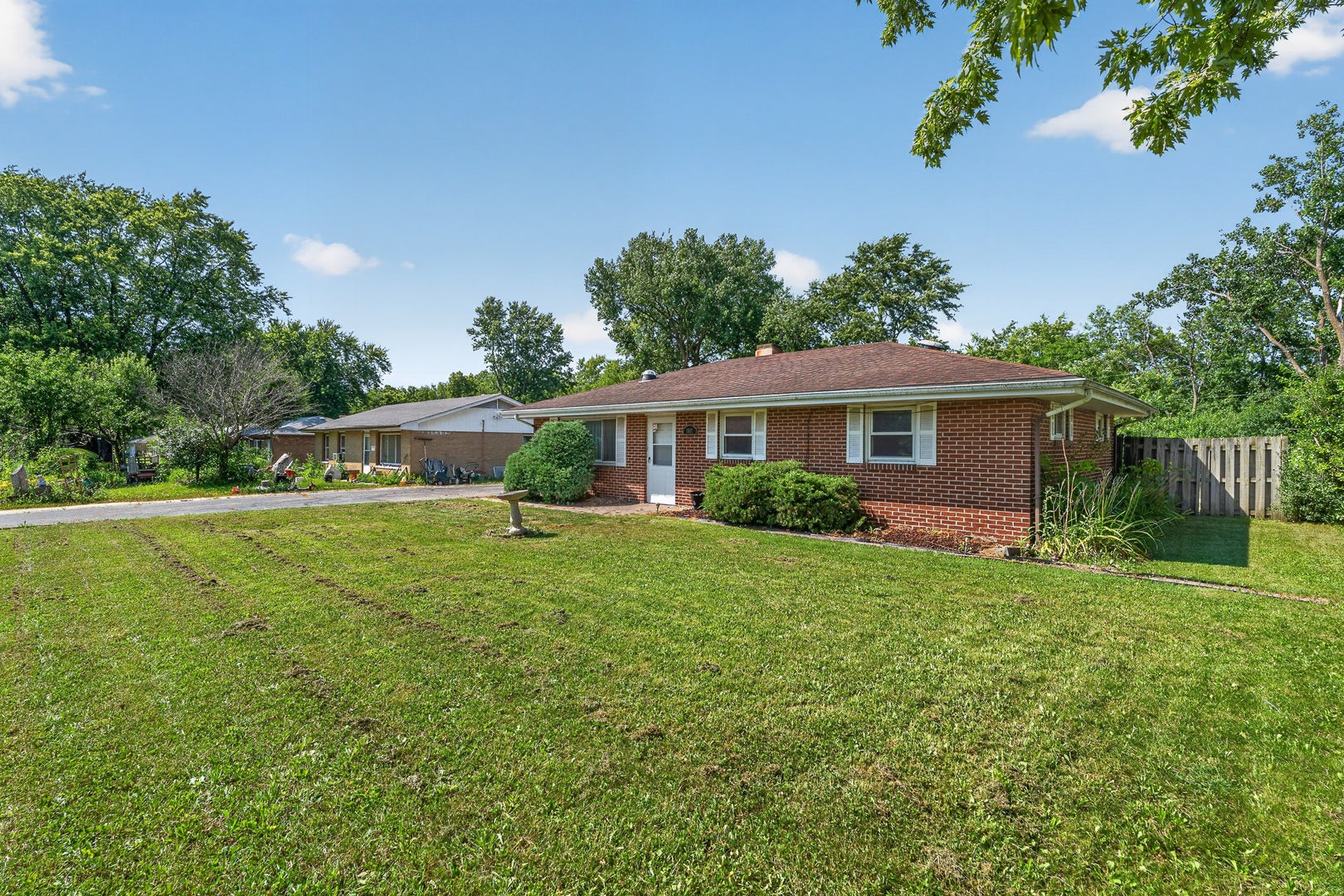 1801 Pinewood Lane, Joliet, IL 60433 1801 Pinewood Lane, Joliet, IL 60433