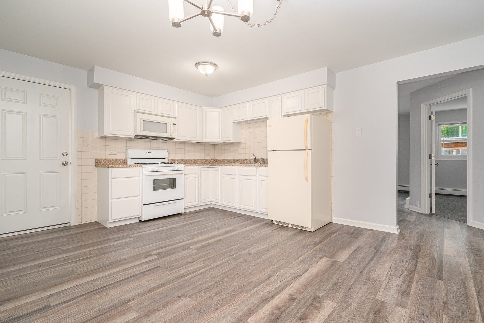 9825 El Cameno Lane, Orland Park, IL 60462 9825 El Cameno Lane, Orland Park, IL 60462