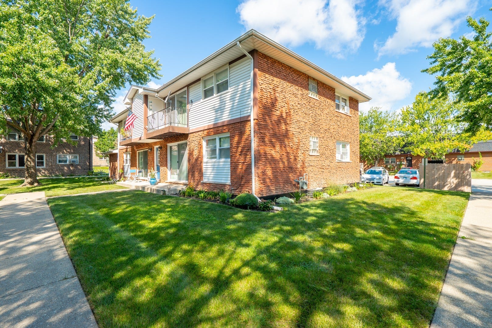 9825 El Cameno Lane, Orland Park, IL 60462 9825 El Cameno Lane, Orland Park, IL 60462