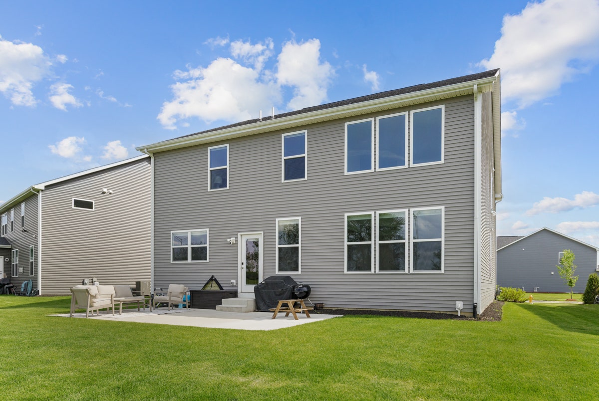 2116 Bent Grass Way, Bolingbrook, IL 60490 2116 Bent Grass Way, Bolingbrook, IL 60490