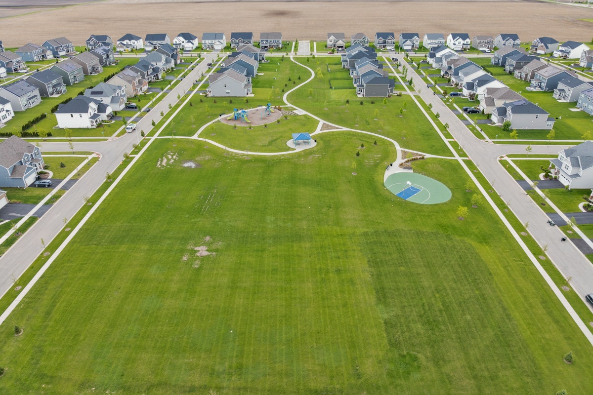2116 Bent Grass Way, Bolingbrook, IL 60490 2116 Bent Grass Way, Bolingbrook, IL 60490