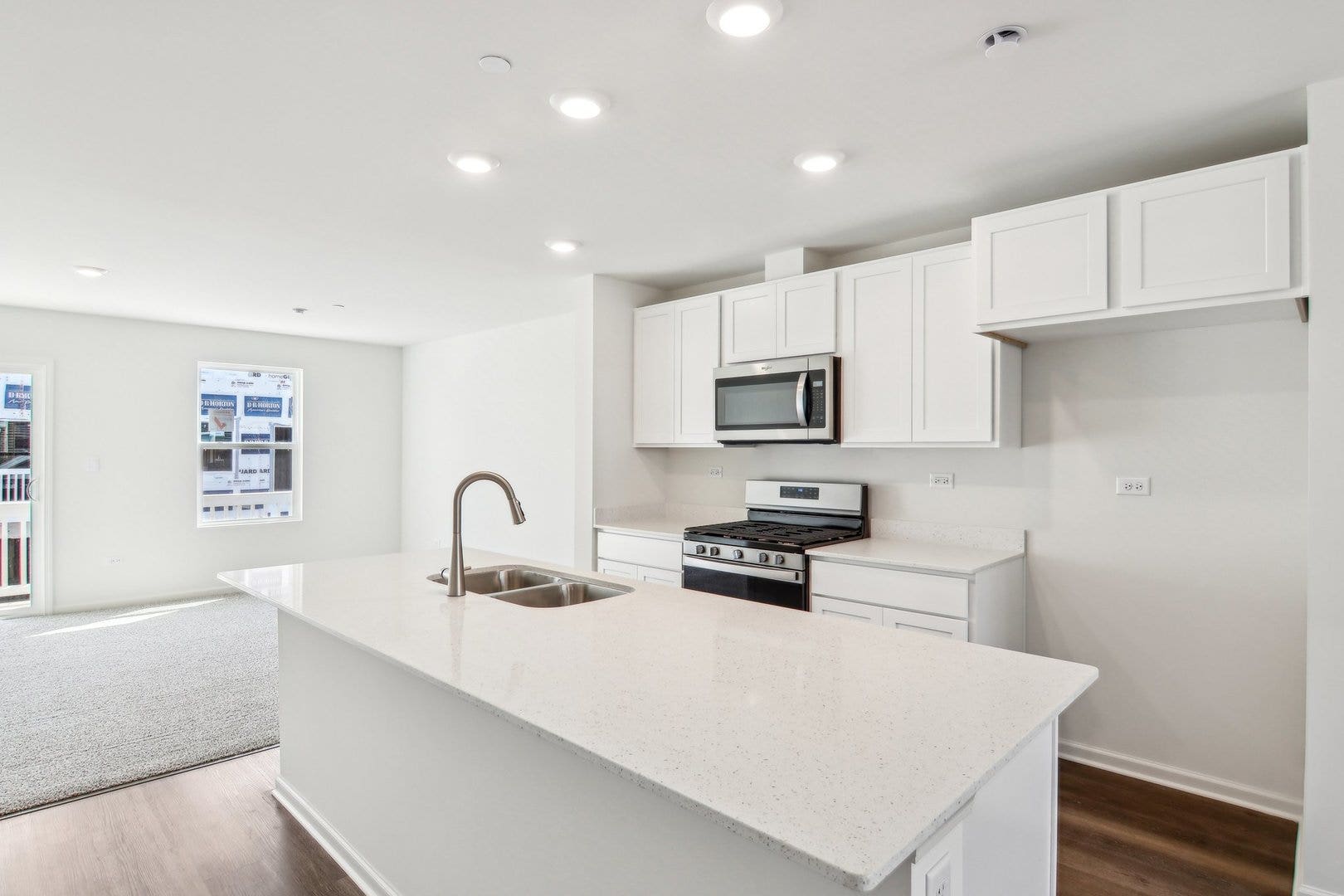 6393 Ulster Drive, Tinley Park, IL 60477 6393 Ulster Drive, Tinley Park, IL 60477