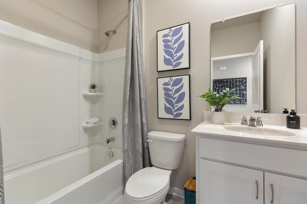 6215 Longford Lane, Tinley Park, IL 60477 6215 Longford Lane, Tinley Park, IL 60477