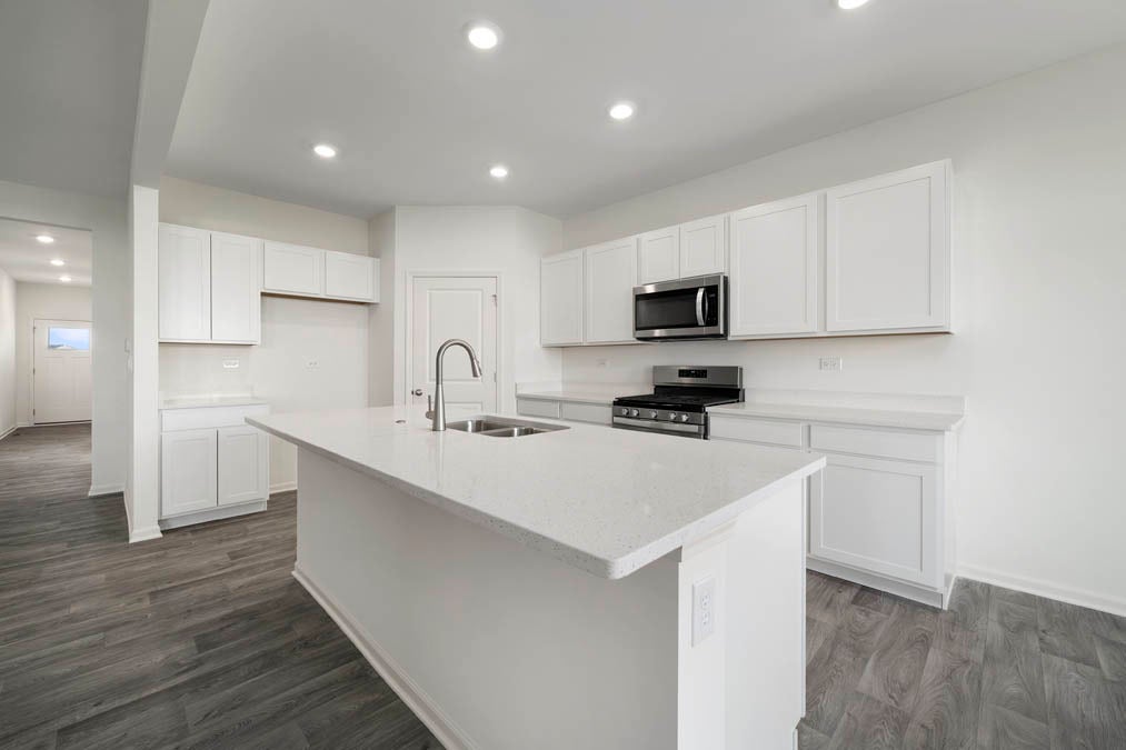 6215 Longford Lane, Tinley Park, IL 60477 6215 Longford Lane, Tinley Park, IL 60477