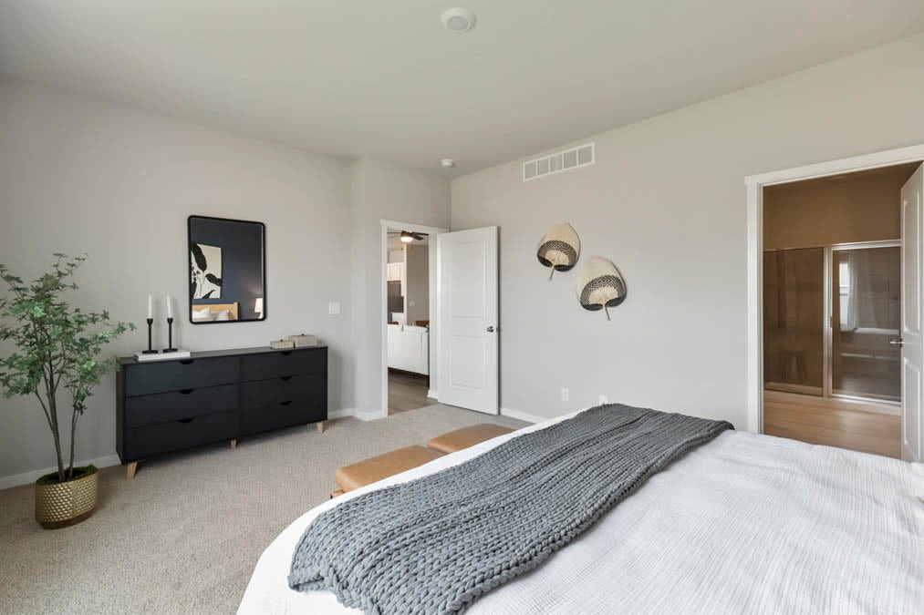 6215 Longford Lane, Tinley Park, IL 60477 6215 Longford Lane, Tinley Park, IL 60477