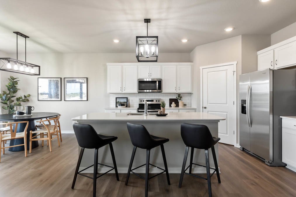 6215 Longford Lane, Tinley Park, IL 60477 6215 Longford Lane, Tinley Park, IL 60477