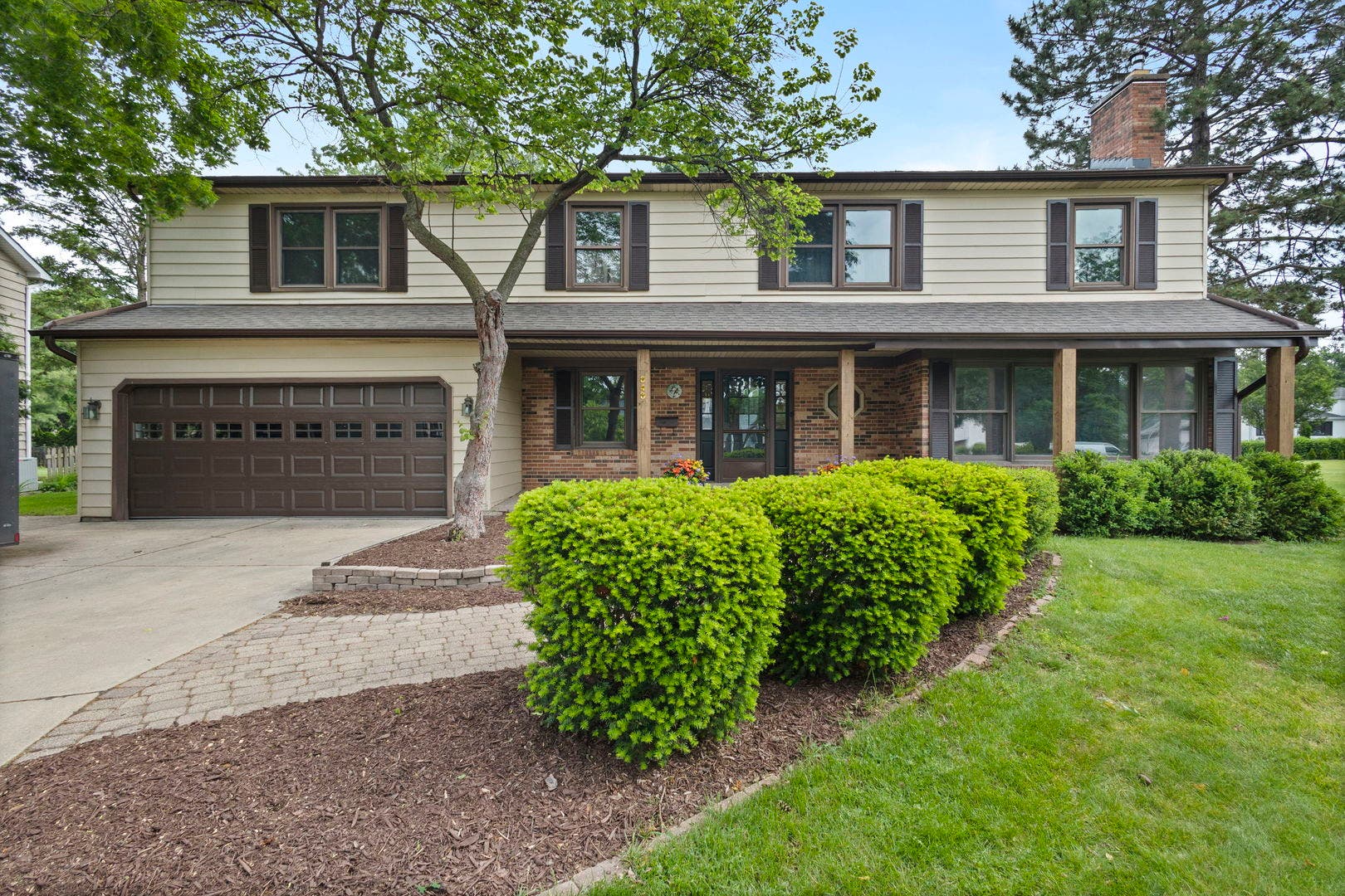 648 62nd Court, Downers Grove, IL 60516