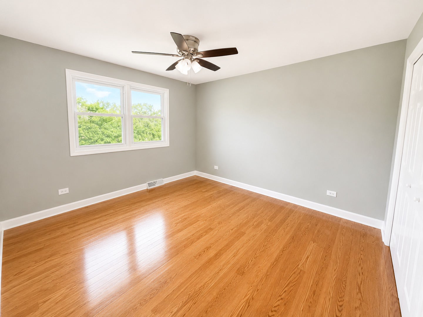 1613 Tina Lane, Flossmoor, IL 60422 1613 Tina Lane, Flossmoor, IL 60422