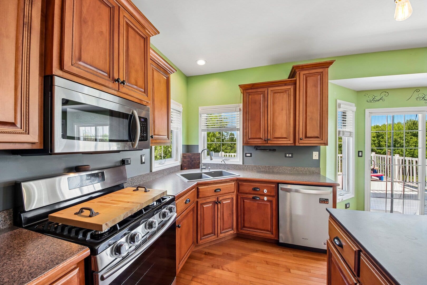 16385 Celtic Circle, Manhattan, IL 60442 16385 Celtic Circle, Manhattan, IL 60442