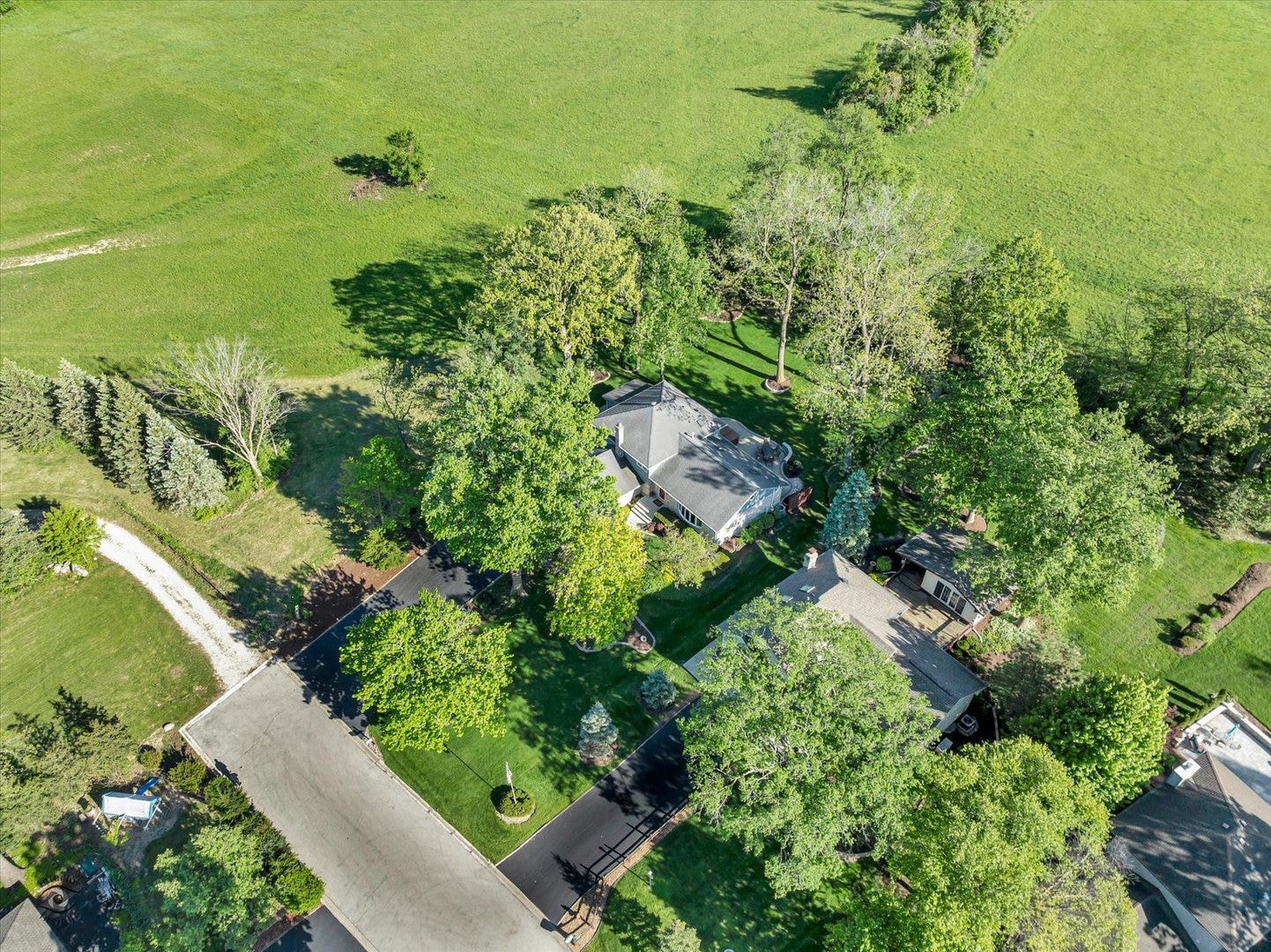 15903 W Shady Lane, Homer Glen, IL 60491 15903 W Shady Lane, Homer Glen, IL 60491