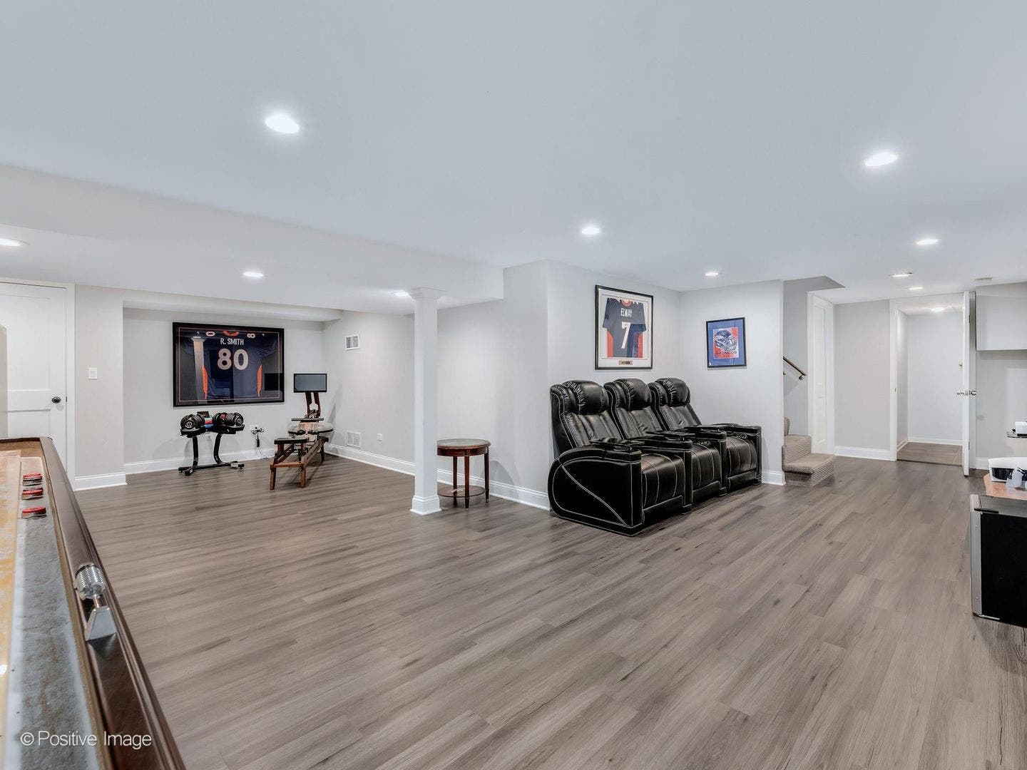 1525 Almond Court, Downers Grove, IL 60515 1525 Almond Court, Downers Grove, IL 60515