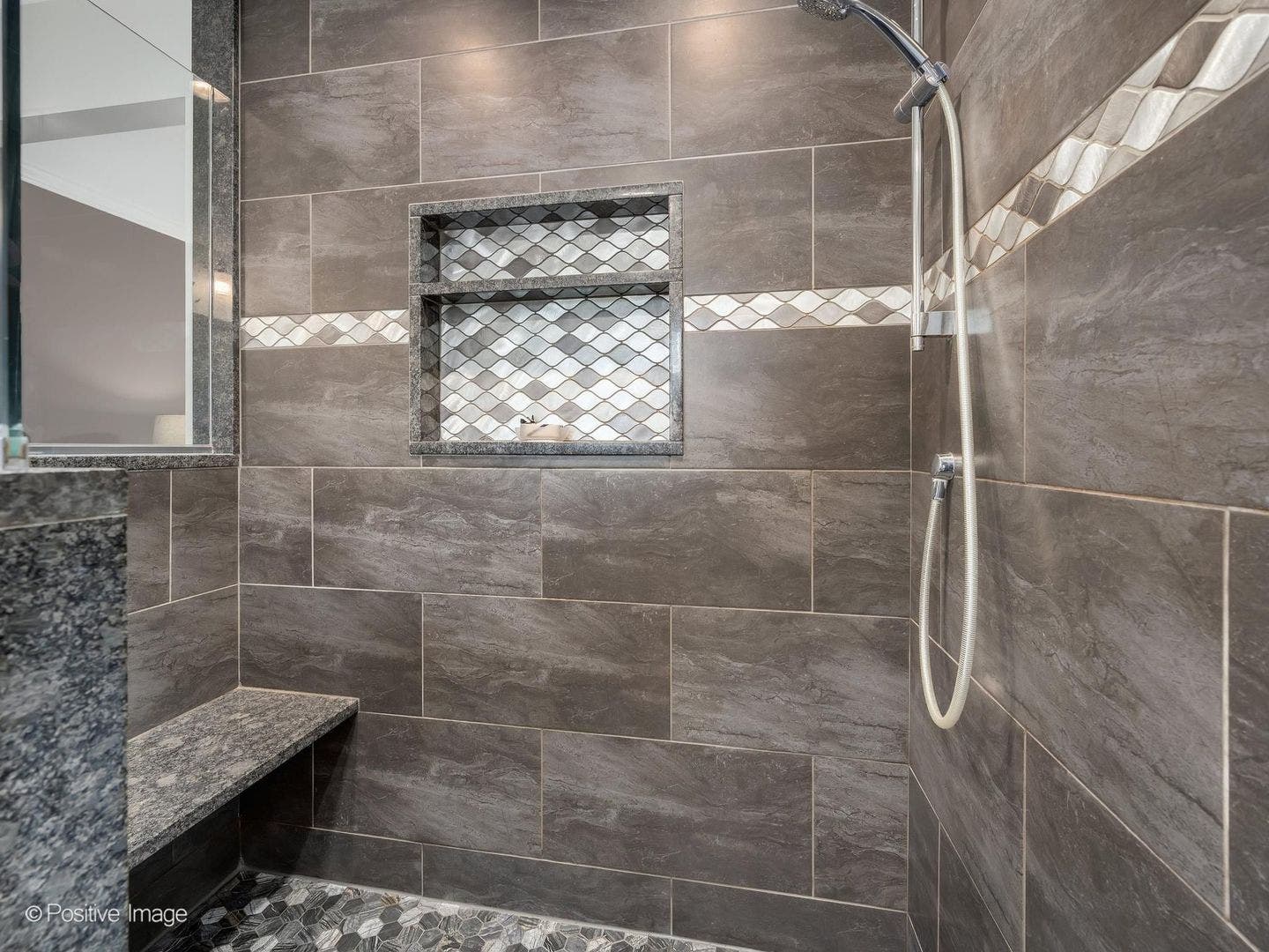 1525 Almond Court, Downers Grove, IL 60515 1525 Almond Court, Downers Grove, IL 60515