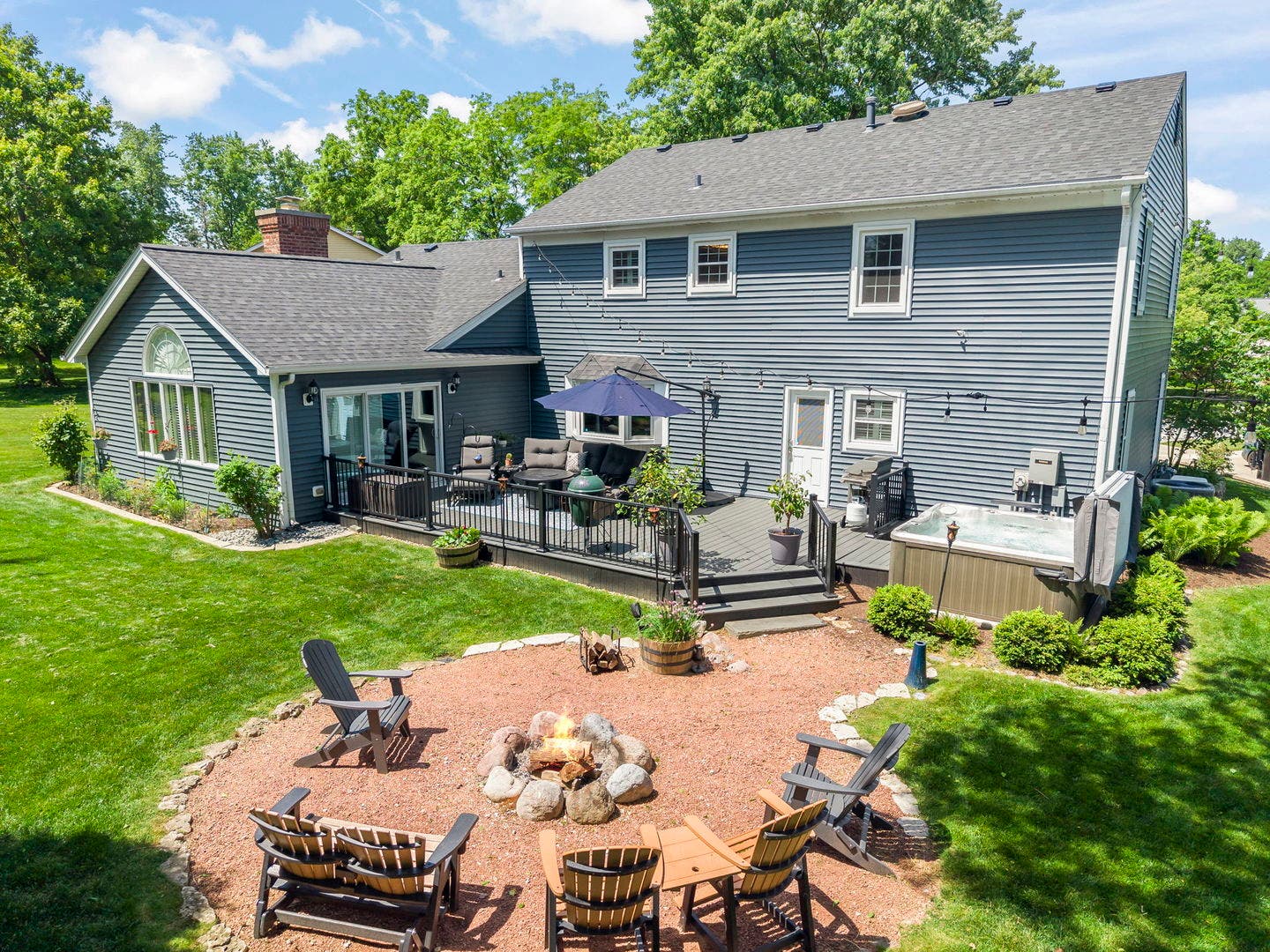 1525 Almond Court, Downers Grove, IL 60515 1525 Almond Court, Downers Grove, IL 60515